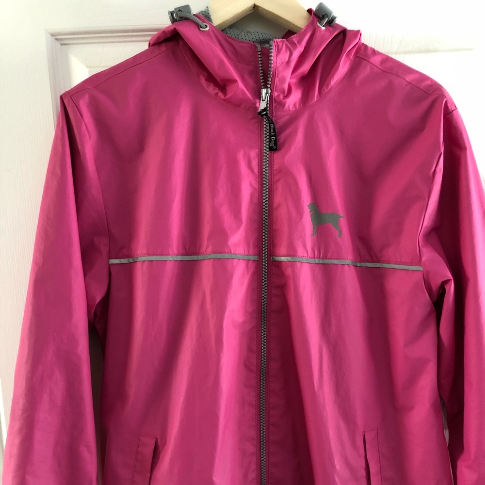 Black dog ladies coudbreak raincoat